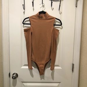 Bundle: Forever 21 Long Sleeve Tops